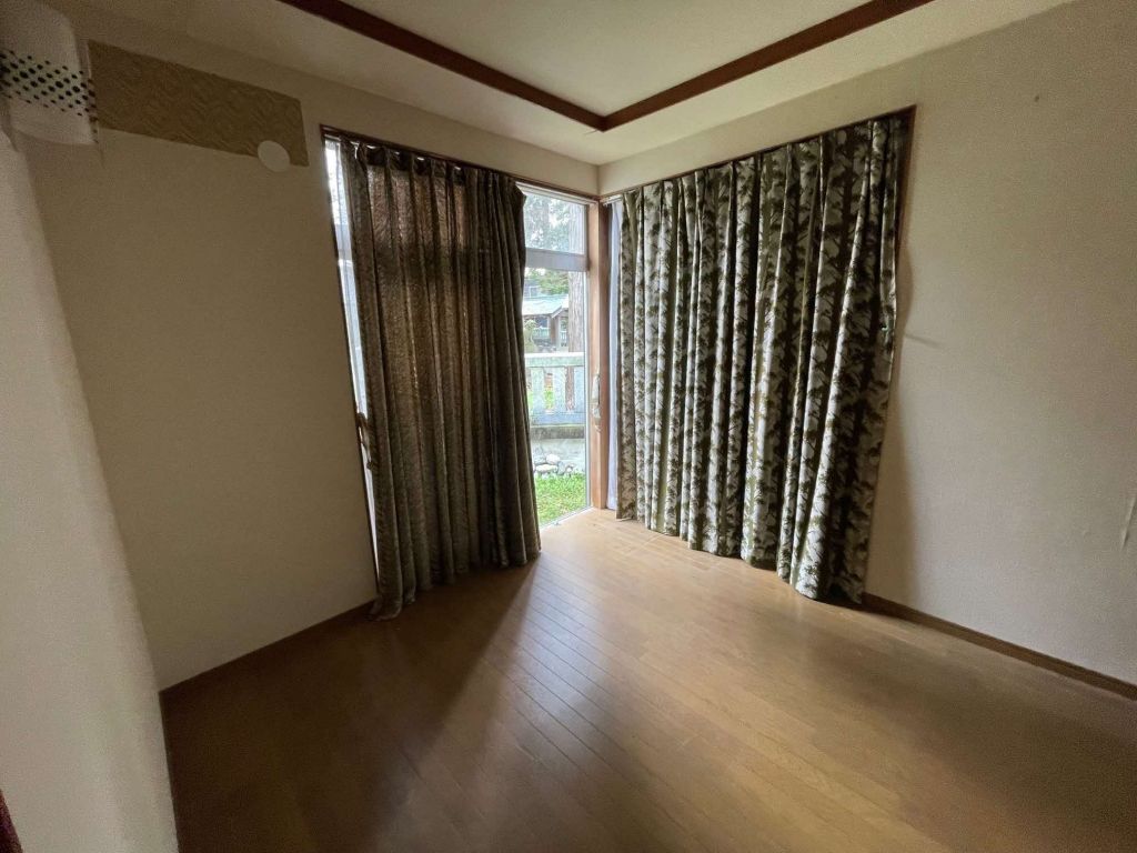 4DK Detached House for Sale in Toyama City, 172m² Land - Thumbnail 3