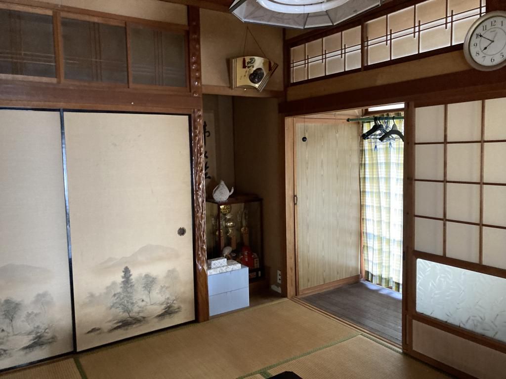Traditional 3DK House with Land for Sale in Hagi, Yamaguchi - Thumbnail 2