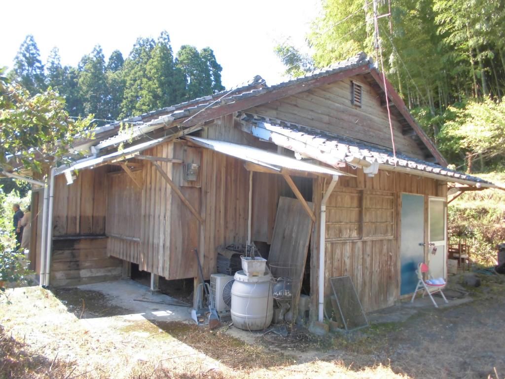 Historic 3LDK House in Izumi City, Kagoshima - 86 sqm - Thumbnail 4