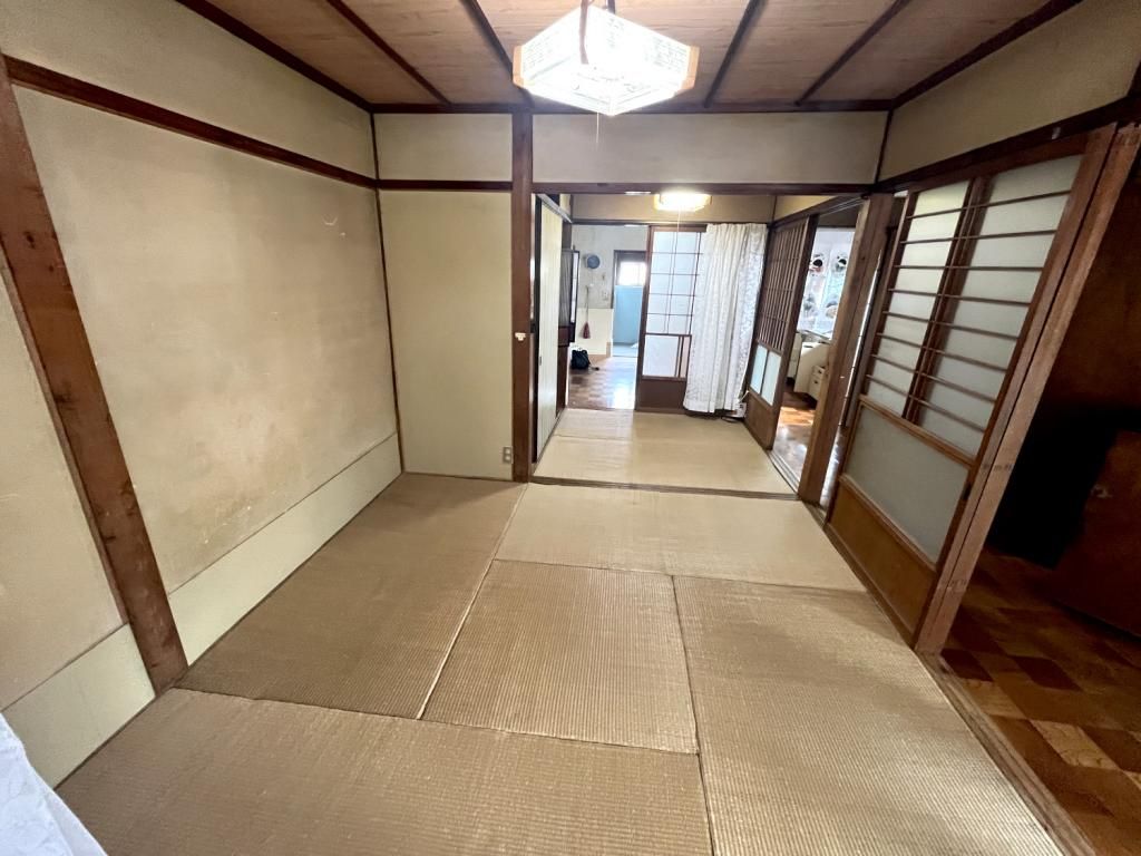 1958 6DK Coastal Fixer-Upper House in Kihoku Town, Mie - Thumbnail 2