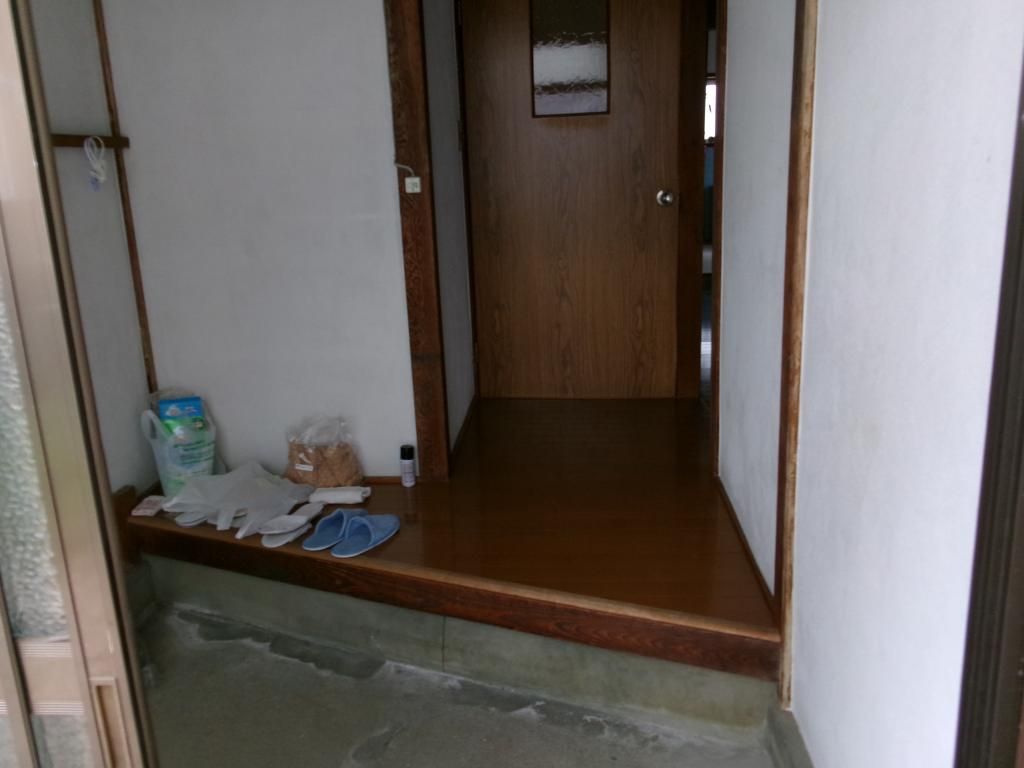 1969 3DK House for Sale in Quiet Matsuyama Neighborhood - Thumbnail 2