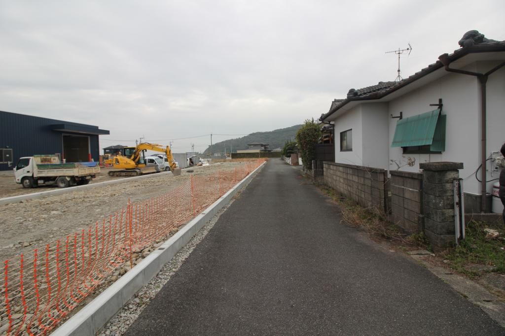 4DK Detached House with Large Garden in Uto City, Kumamoto - Thumbnail 3