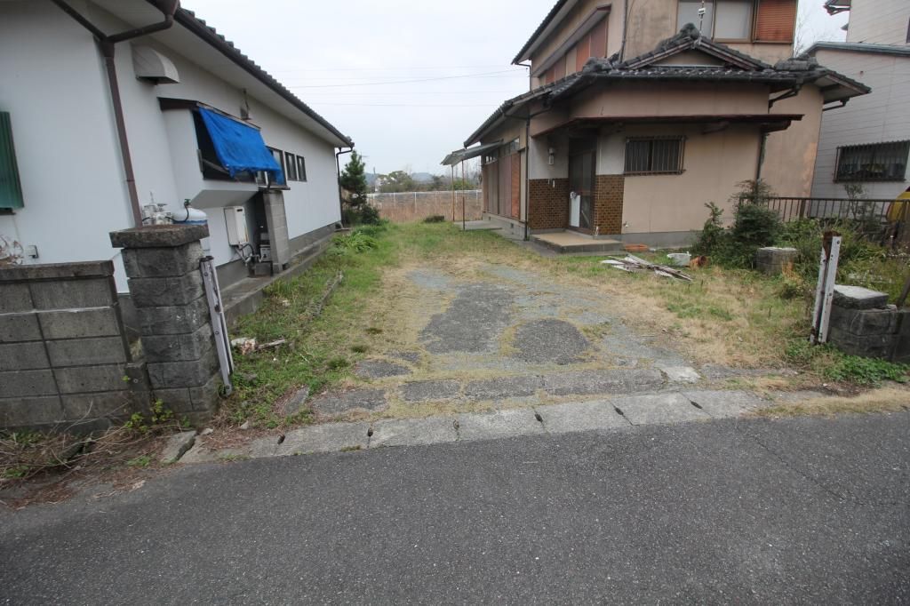 4DK Detached House with Large Garden in Uto City, Kumamoto - Thumbnail 4