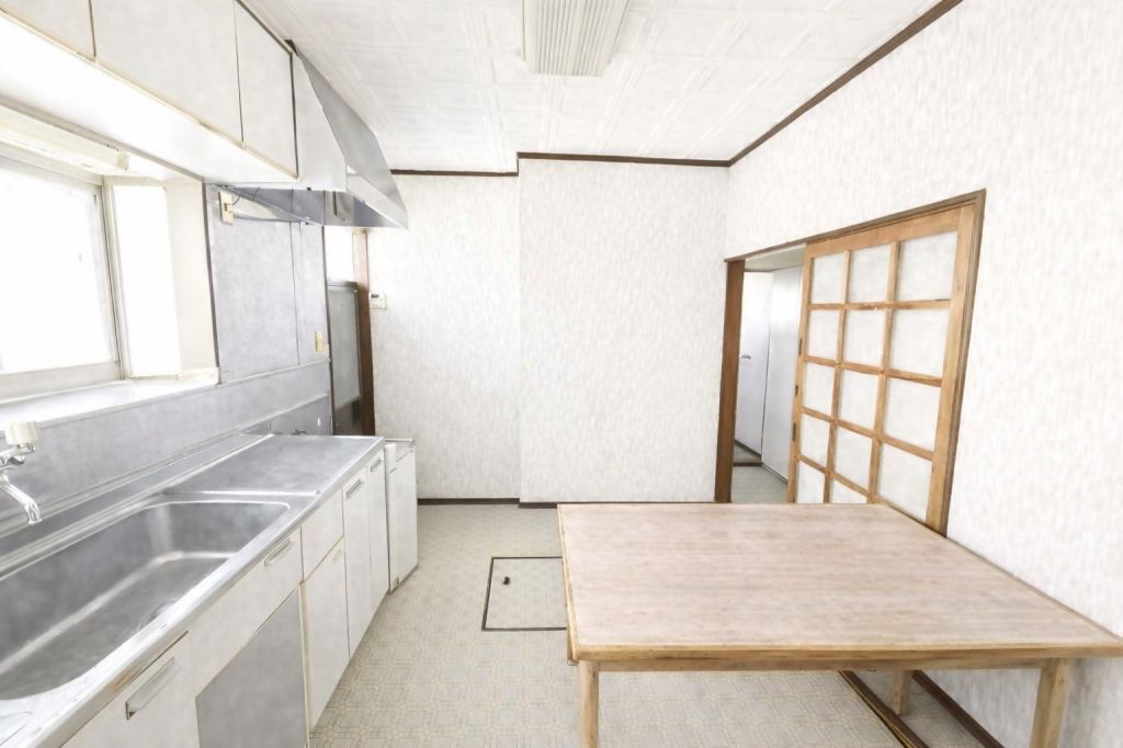 2DK Wooden House for Sale in Hadano City, Kanagawa - Thumbnail 3