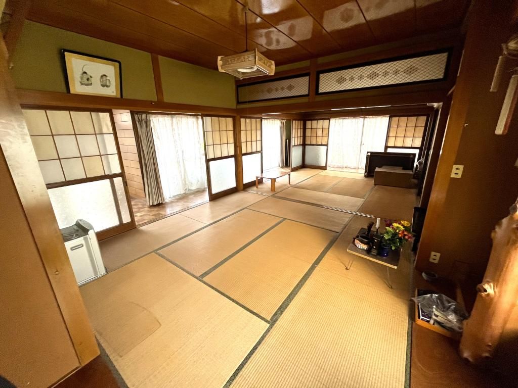 Used Detached House for Sale in Yurihonjo, Akita - 6K, 397 sqm Land - Thumbnail 2