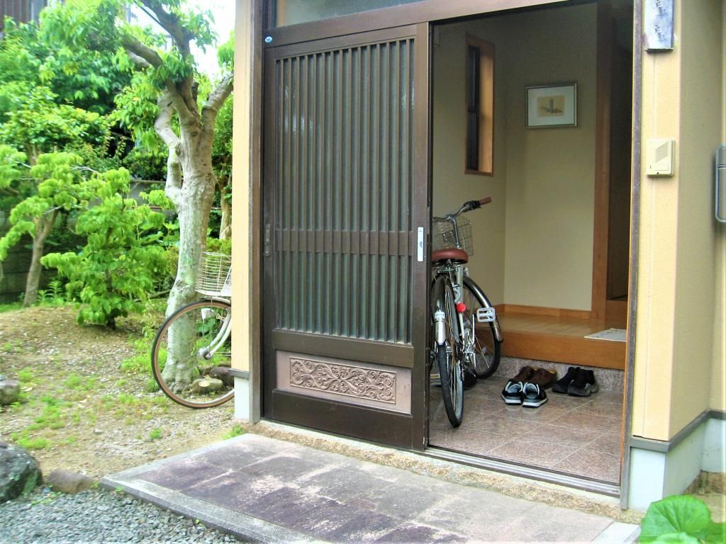 Renovated Traditional House with Large Garden in Uwajima - Thumbnail 4
