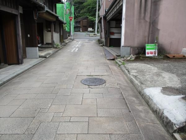 Land for Sale in Ozu Castle Town, Ehime - Vacant Plot for Development - Thumbnail 3