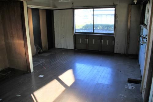 4DK Fixer-Upper House for Sale in Seki City, Gifu - Thumbnail 3