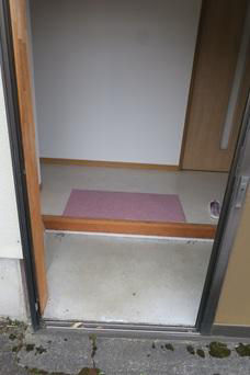 Former Karate Dojo with Garage in Sanjo, Niigata - Thumbnail 3