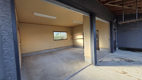 8LDK House with Workshop on 801 sqm Land in Sanjo, Niigata - Thumbnail 4