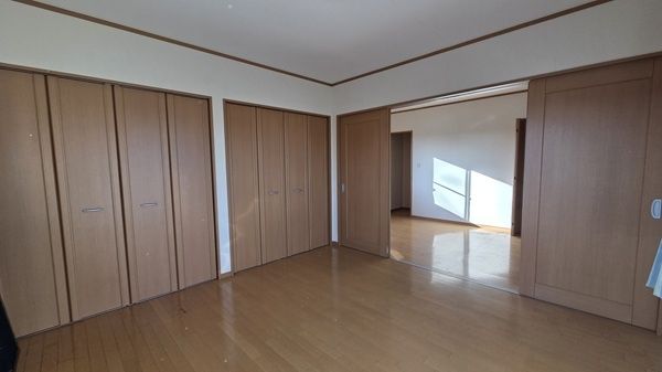 8LDK House with Workshop on 801 sqm Land in Sanjo, Niigata - Thumbnail 3