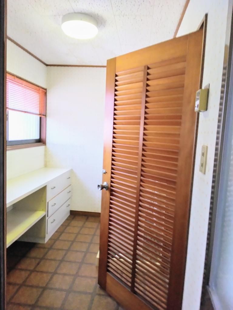 Spacious 4SLDK House for Rent in Takasago, Hyogo - Thumbnail 3