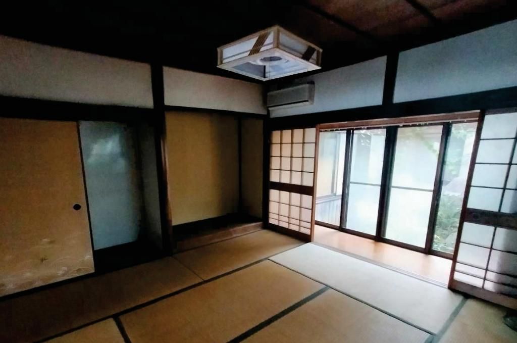 75-Year-Old 7DK House for Sale in Yanai, Yamaguchi - Thumbnail 4