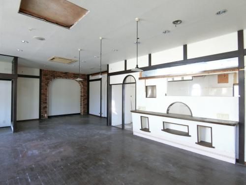 Two-Story Commercial Building for Rent near Miki-Kaminomaru Station - Thumbnail 3