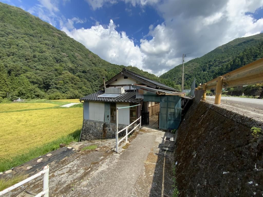 Traditional 4DK House with Land in Iwaishi, Yamaguchi - Thumbnail 3