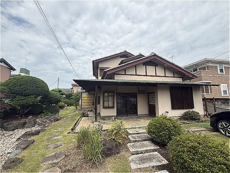 8SLDK Family Home with Office & Tea Room in Ashikaga - Thumbnail 2