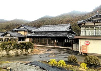 Traditional 9DK House in KamiKawa with Mountain Views — Image 1, Kamikawa, Hyogo