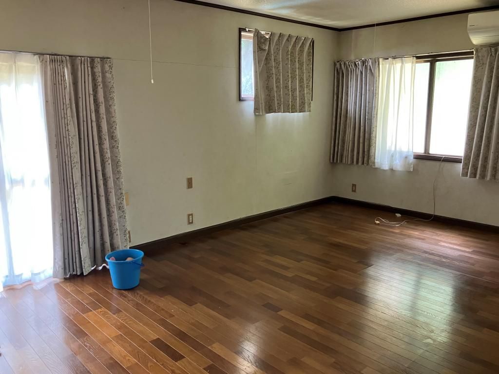 7LDK House on Large Lot in Nikko City for Sale - Thumbnail 4
