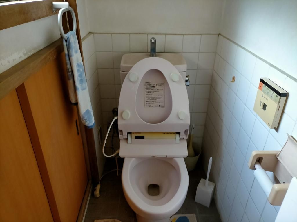 6LDK Antique-Furnished House for Rent with Garden in Gose, Nara - Thumbnail 4