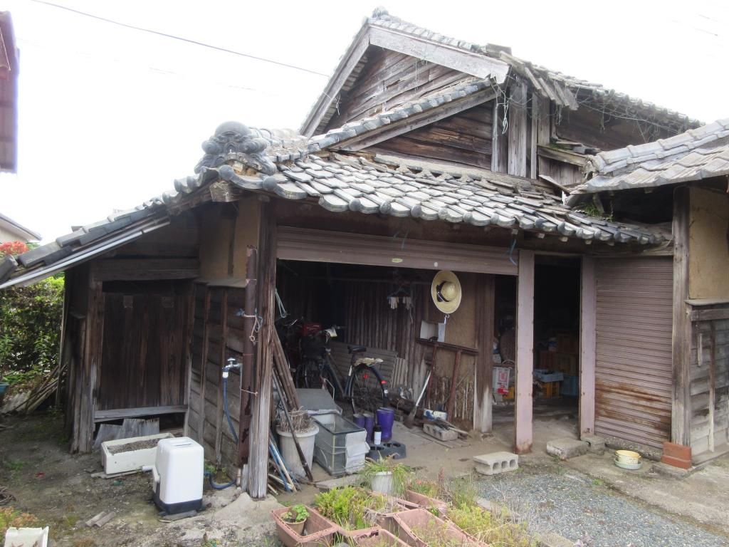 90-Year-Old 6DK House with Warehouse & Field in Tamana, Kumamoto - Thumbnail 4