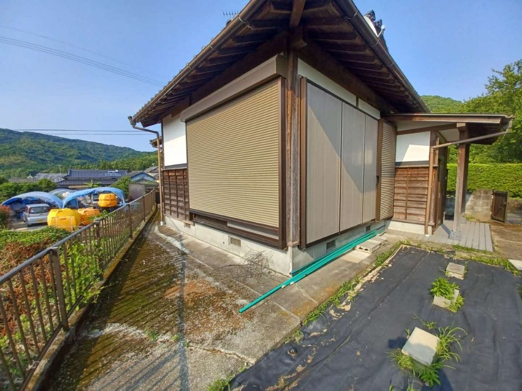 1991 3DK House for Sale in Uki City, Kumamoto - Thumbnail 3