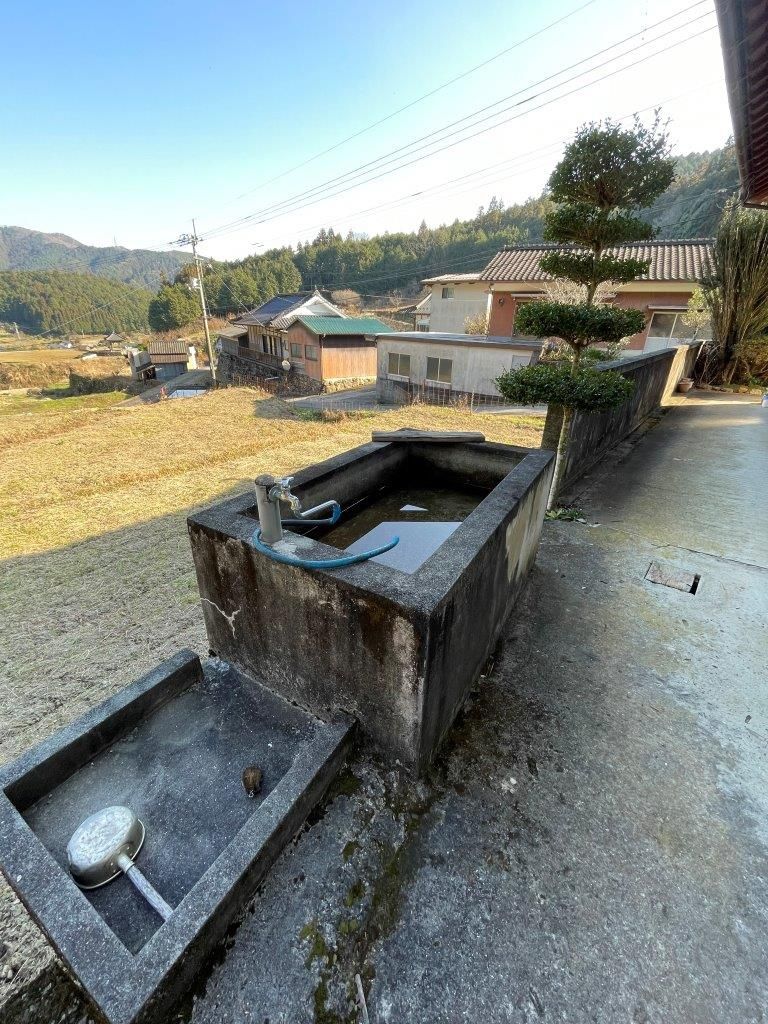 Traditional 10DK House for Sale in Seiyo City, Ehime Prefecture - Thumbnail 4