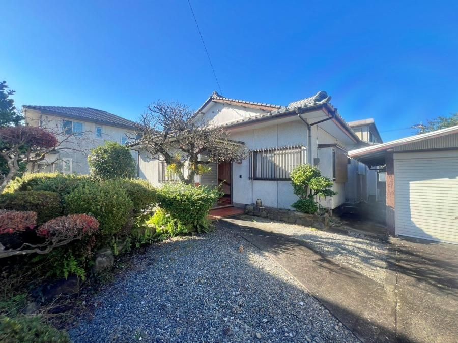 Spacious 6DK House on 109 Tsubo Lot in Miyazaki City - Thumbnail 3