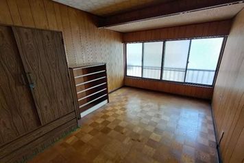 4DK Traditional House for Rent in Mihara, Hiroshima Akiya Bank - Thumbnail 2