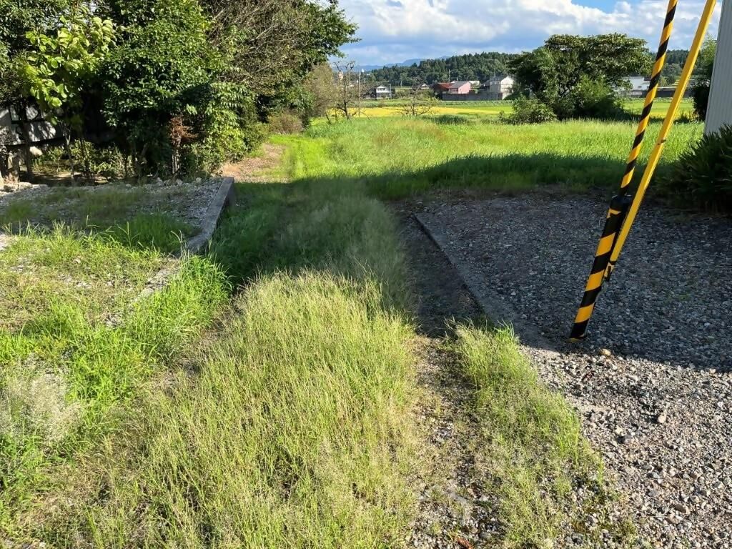 900 sqm Vacant Residential Land for Sale in Oyabe, Toyama - Thumbnail 4