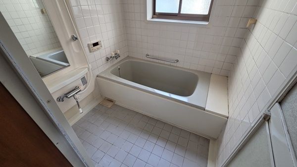 Compact Akiya House for Sale Near Higashi-Sanjo Station, Sanjo - Thumbnail 4