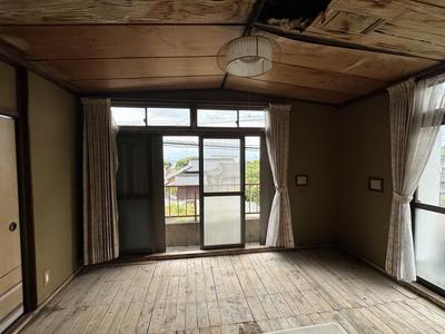 Spacious 8DK House in Minamikyushu City — Image 1, Minamikyushu, Kagoshima