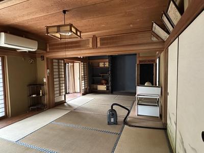 Spacious 8DK House in Minamikyushu City — Image 3, Minamikyushu, Kagoshima