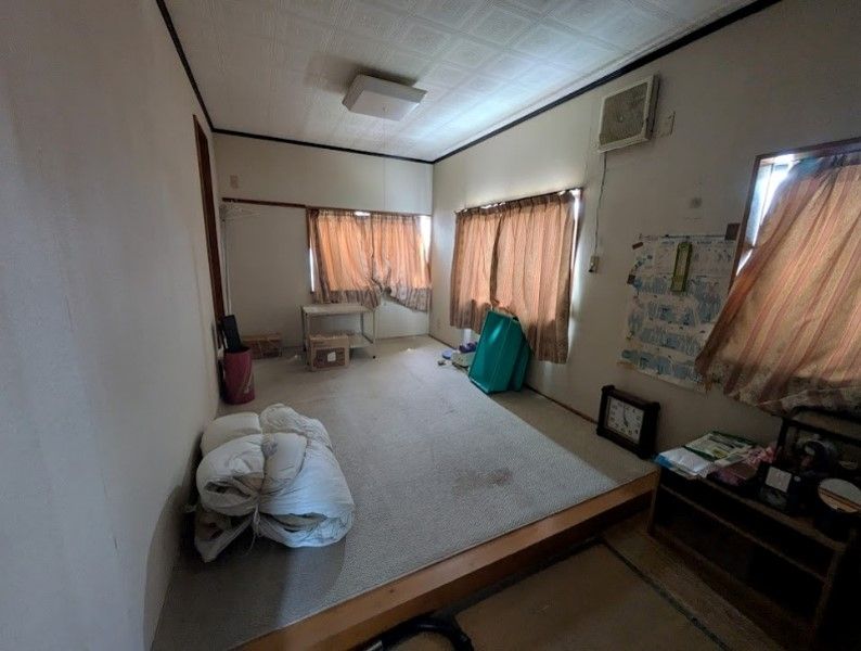 1974 6DK Detached House for Sale in Kofu, Yamanashi - Thumbnail 4