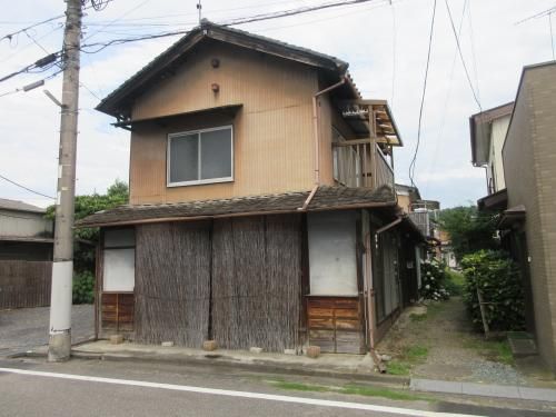 Spacious 2K House for Sale in Quiet Ashikaga, Tochigi - Image 1