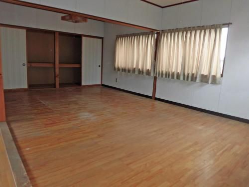 5DK House for Sale in Odate, Akita - Large Corner Lot - Thumbnail 4