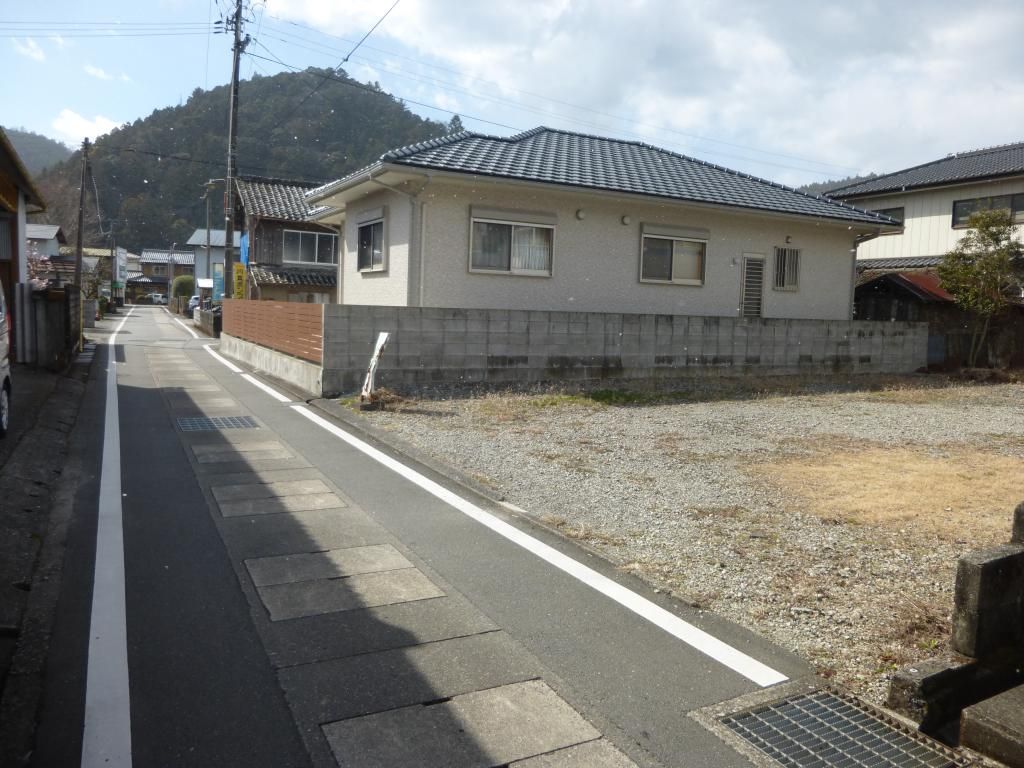 214.99 sqm Vacant Land for Sale in Naka Town, Tokushima - Thumbnail 2