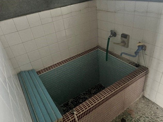 Quiet 4DK Single-Story Home in Saijo - Thumbnail 4