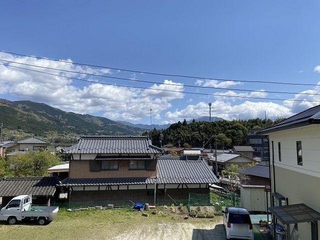 4LDK Modern House for Sale in Nakatsugawa, Gifu - Move-in Ready - Thumbnail 4