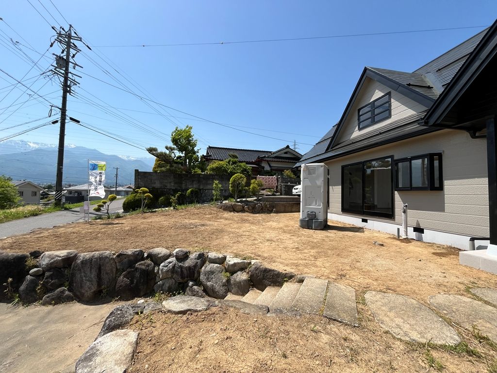 4LDK Renovated House in Komagane, Nagano Prefecture - Thumbnail 3