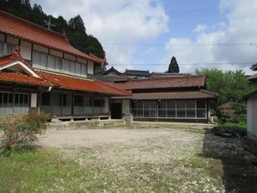 Large Traditional 12DK House with Land for Sale in Niimi, Okayama - Thumbnail 3