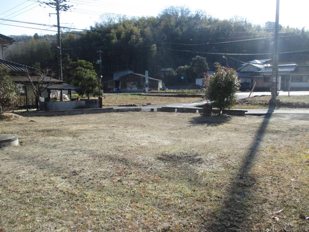 171 sqm Corner Land Plot for Sale in Kasaoka, Okayama - Thumbnail 3