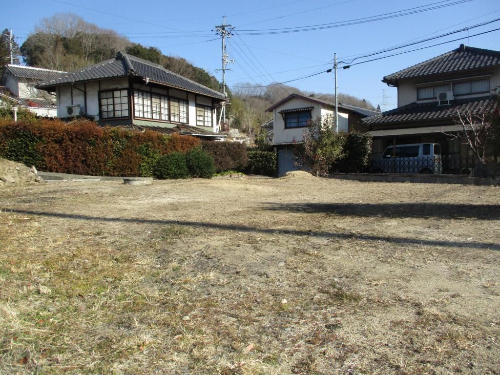 171 sqm Corner Land Plot for Sale in Kasaoka, Okayama - Thumbnail 2