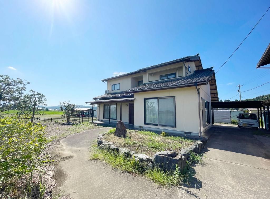 Spacious 7SLDK House with Tateyama Views in Toyama - Thumbnail 2