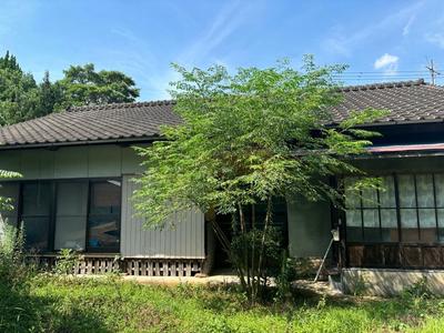 Old Folk House Surrounded by Nature in Yumae Town — Image 1, Yumae, Kumamoto