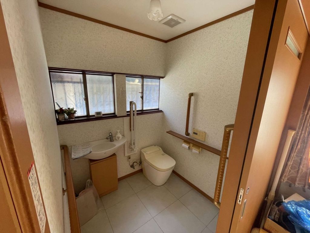 7DK Family House for Sale in Sasazu, Toyama City - Thumbnail 4
