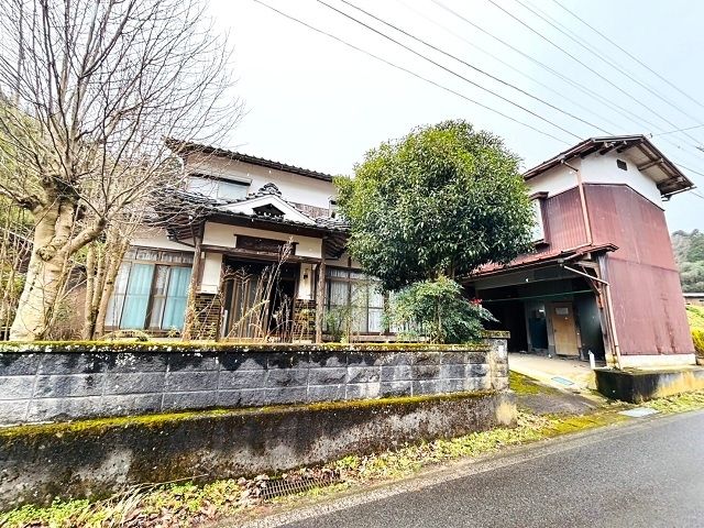 5DK All-Electric House Near Nagatani Spring in Kurayoshi - Thumbnail 3