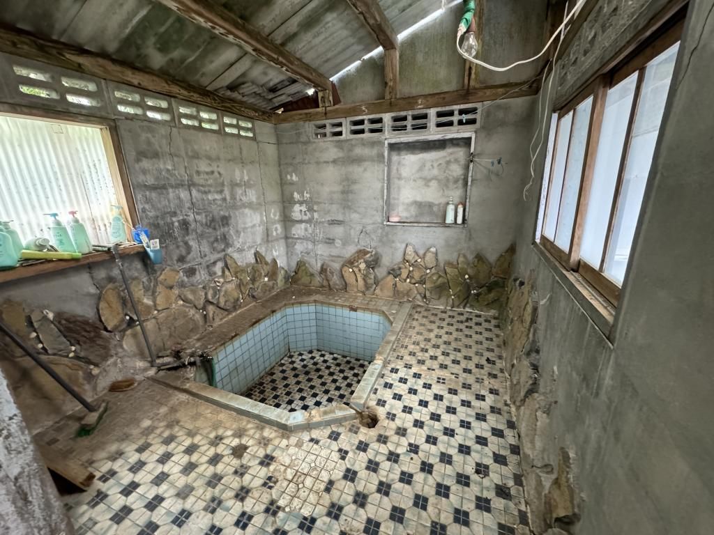 1960 Traditional House in Kokonoe Town with Mountain Views - Thumbnail 3