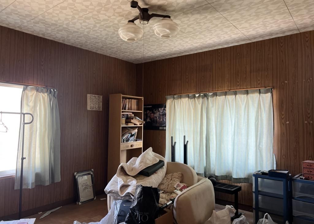Former Factory Home in Sanjo with Large Windows - Thumbnail 4