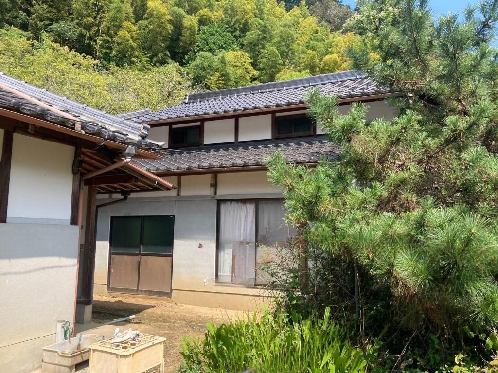 6DK Countryside Home with Detached Unit & Land for Sale in Wake, Okayama - Thumbnail 2