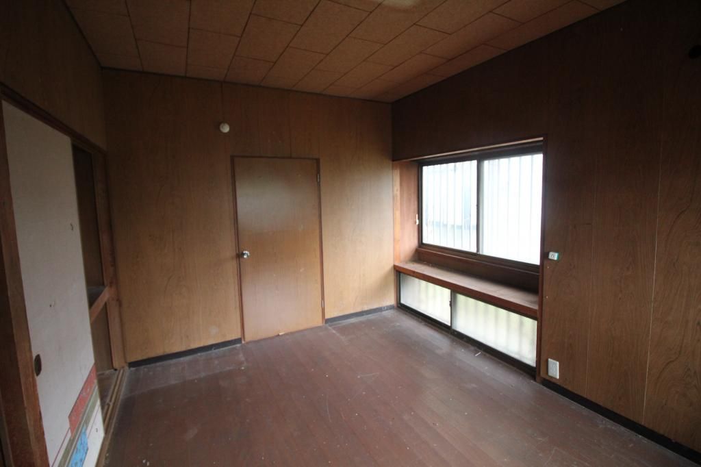 Traditional 4DK House in Uto City with Akiya Bank Subsidy - Thumbnail 4